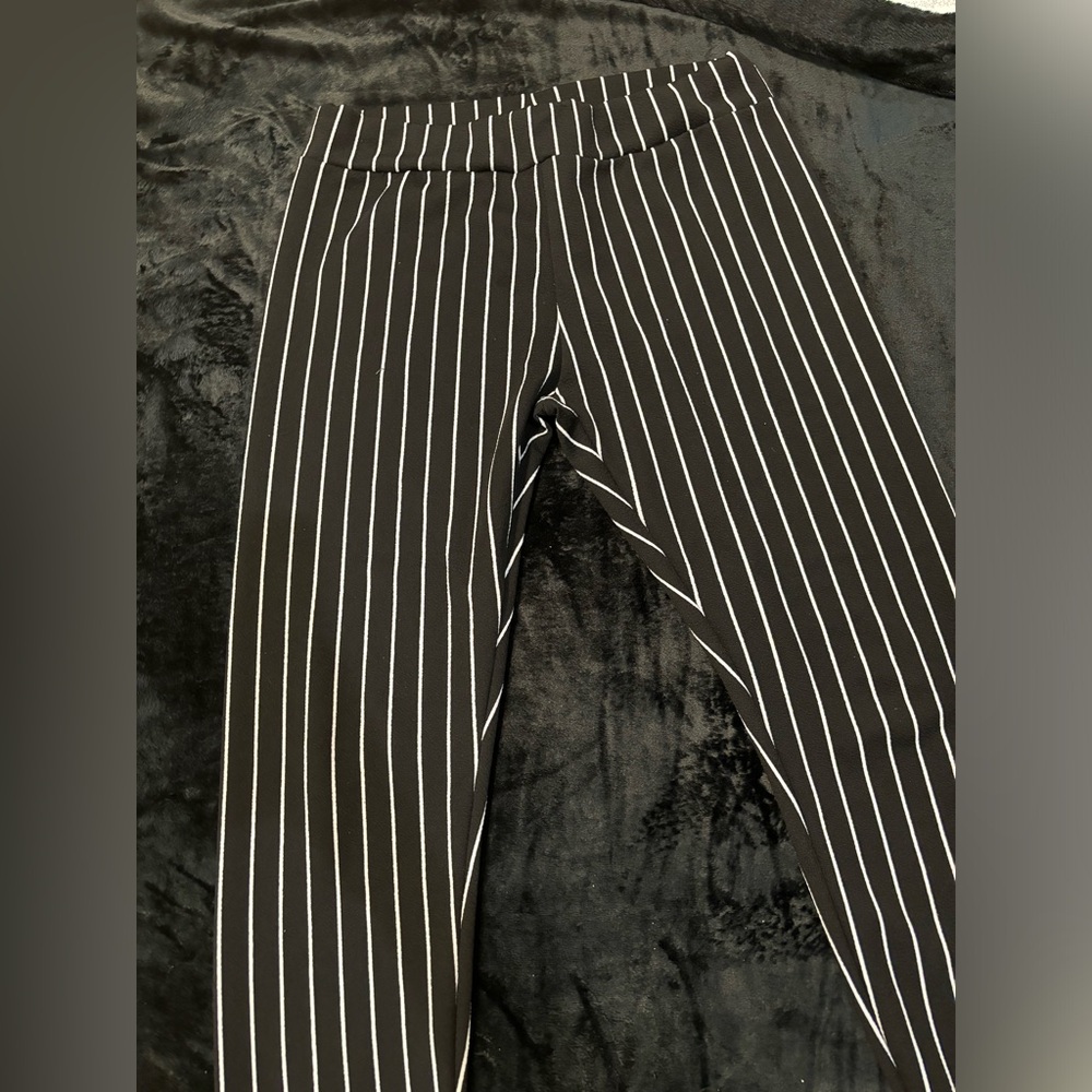 Shein stripped pants size XL